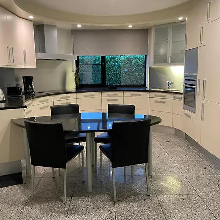 Vakantiewoning 35 Villa Maasmechelen
