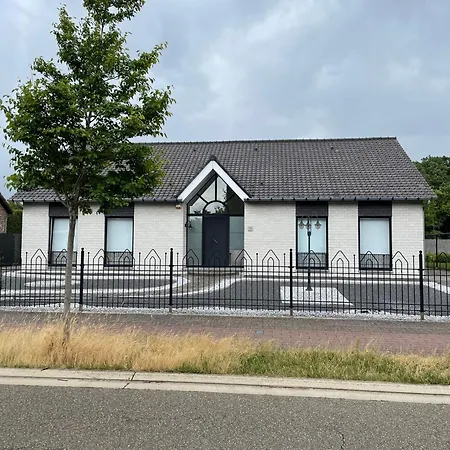 Vakantiewoning 35 * Maasmechelen