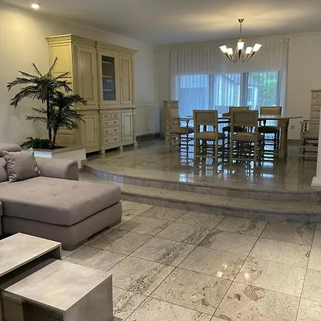 Vakantiewoning 35 Maasmechelen
